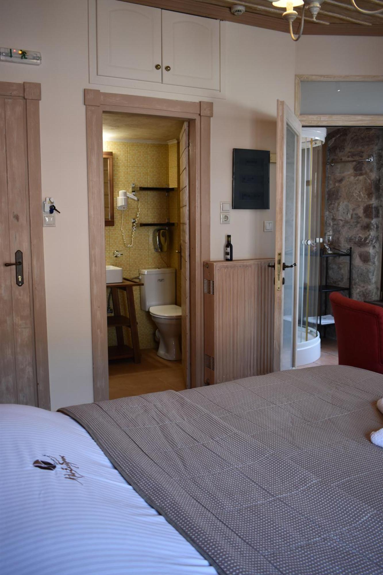 Alexandros Guesthouse Arachova Eksteriør billede